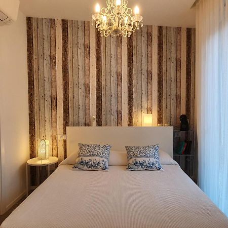 Residenza Azzurra Hotel Cattolica Eksteriør billede